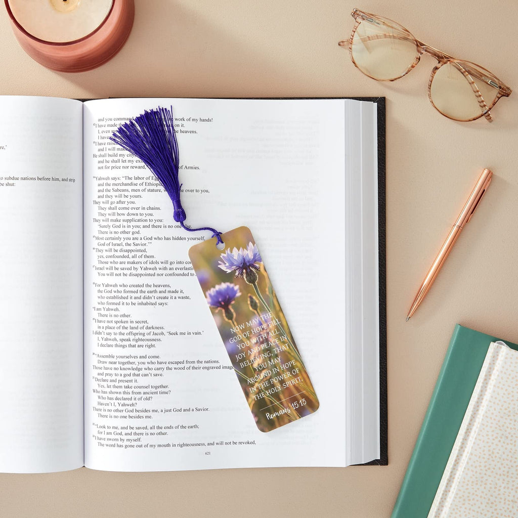 Faithful Finds 100 Pack Christian Bookmarks with Religious Scriptures, Bible Verse Book Markers (6 x 2 in)
