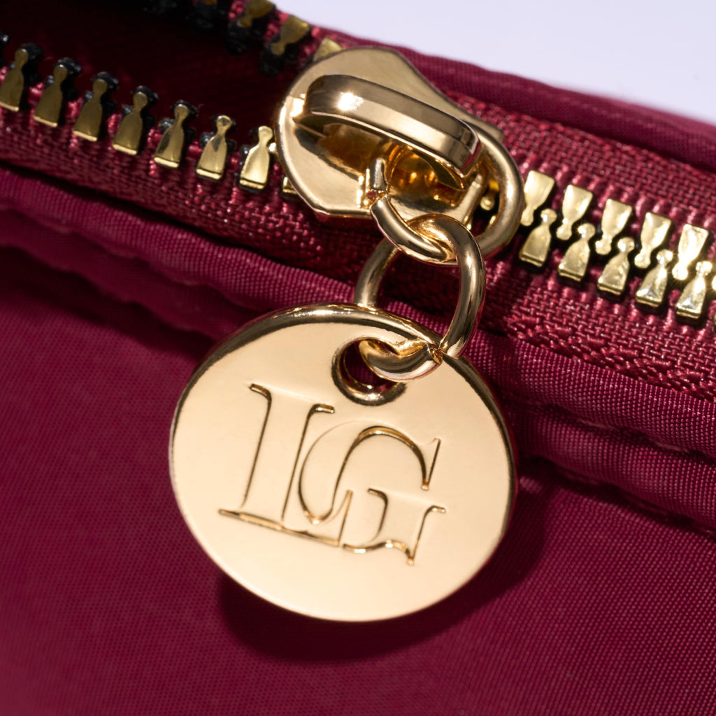 LAURA GELLER NEW YORK Quilted Makeup Bag - Toiletry Bag Organizer for Travel - Large Capacity Full Size Makeup Bag - Easy to Clean (Quilted with Brush Case)