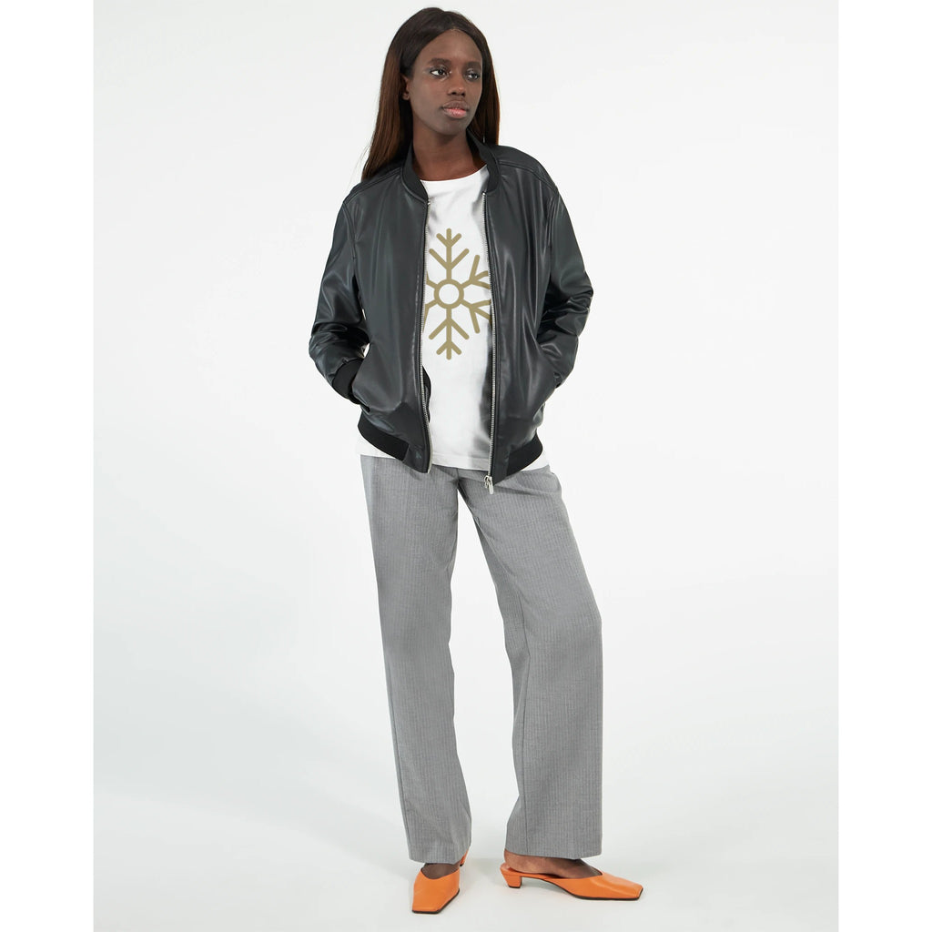 aa1dad62-fab0-450f-b754-661d3ec8c3ed